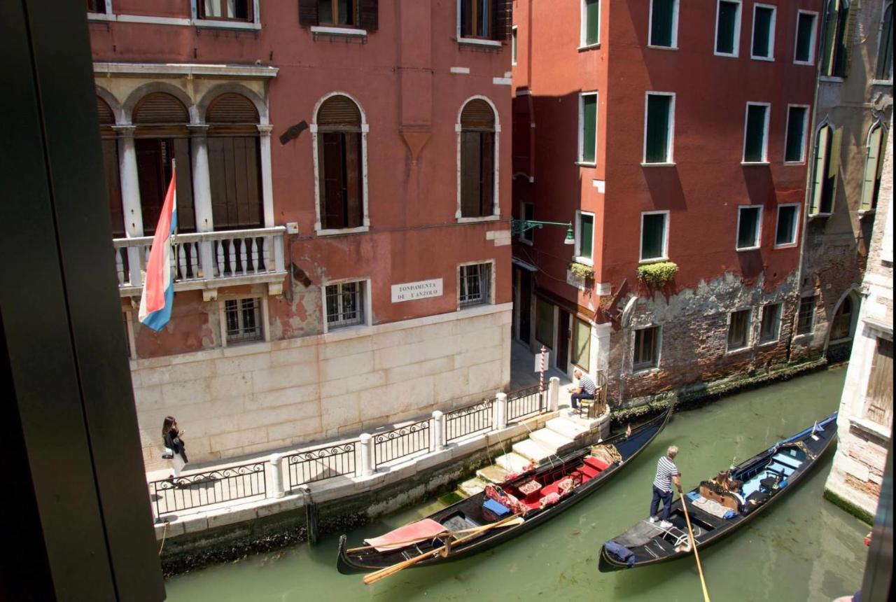 Anzolo Palace - & 2* Venedig
